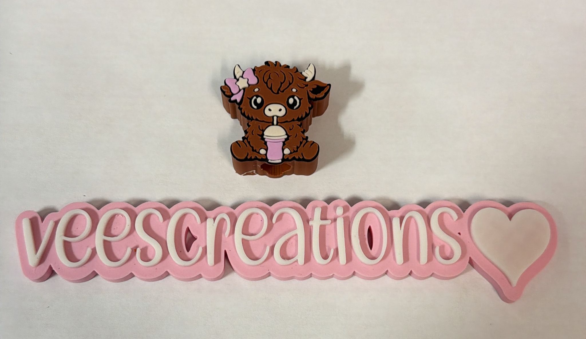 #48 Brown Cow Pink Bow 3D Straw Topper