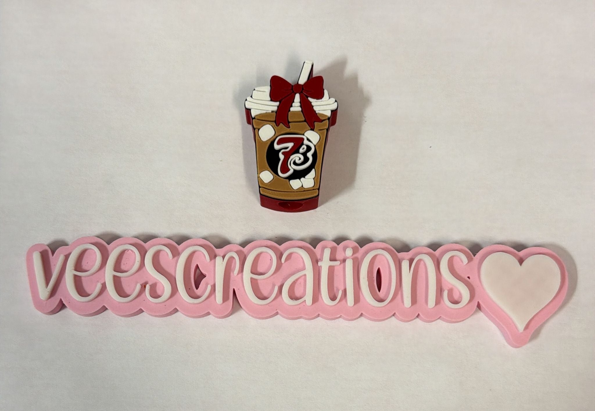 #4 Burgundy Red 73 Coffee 3D Straw Topper