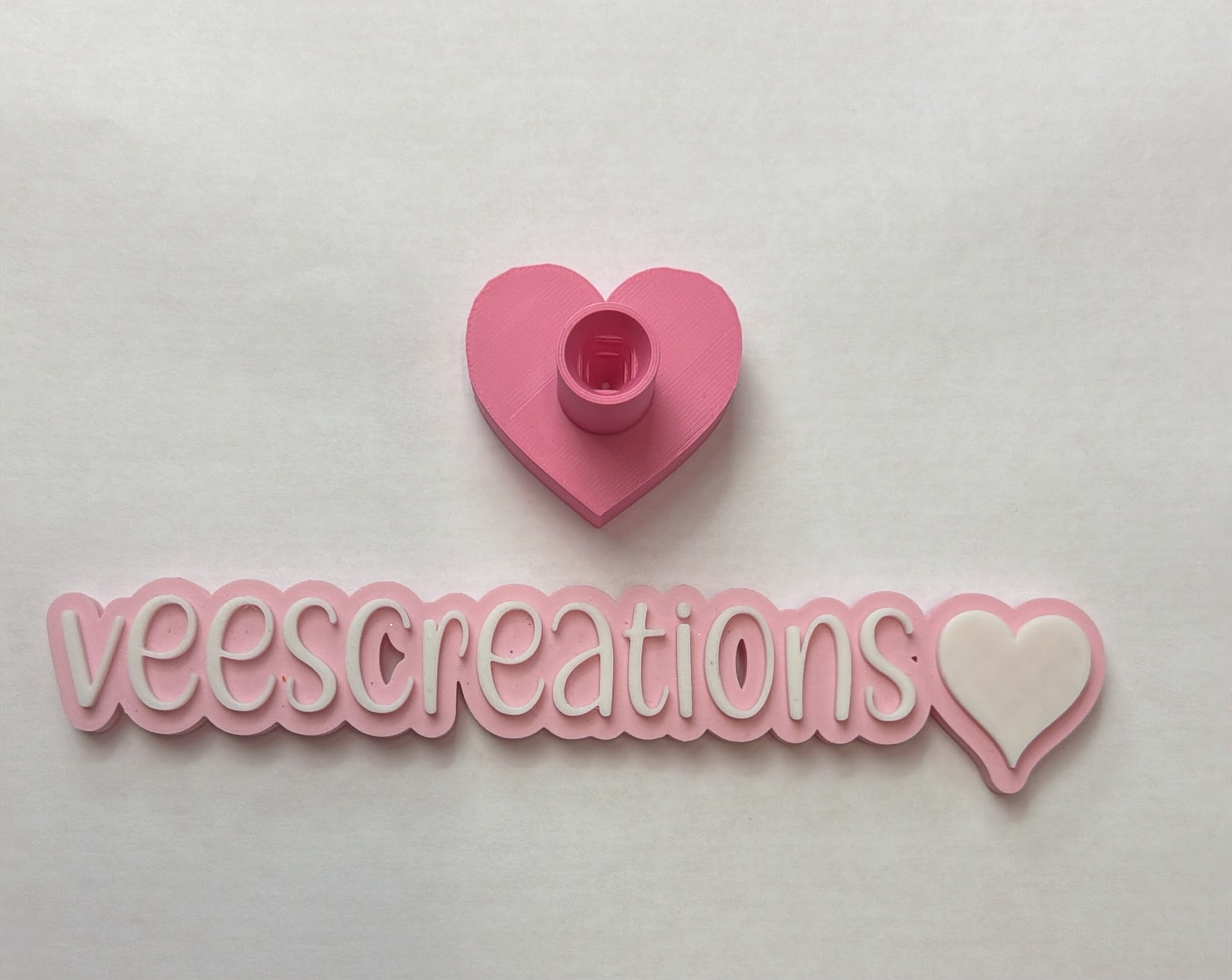 #8 Baby Pink Heart 3D Pen Stand