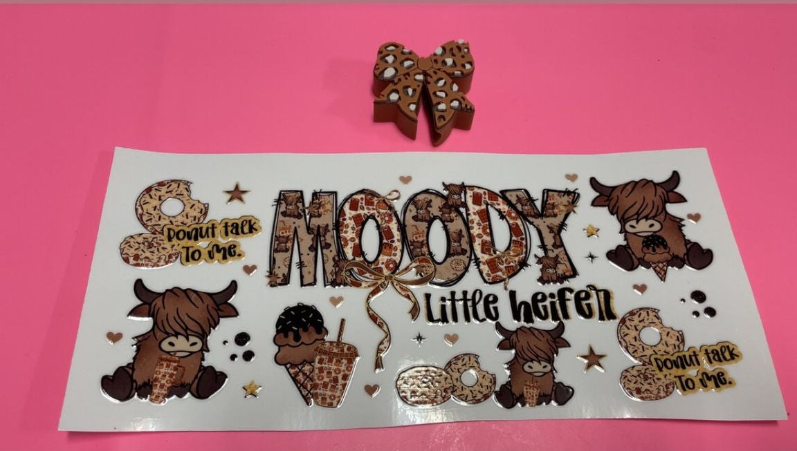Moody Cow & Ribbon Straw Topper