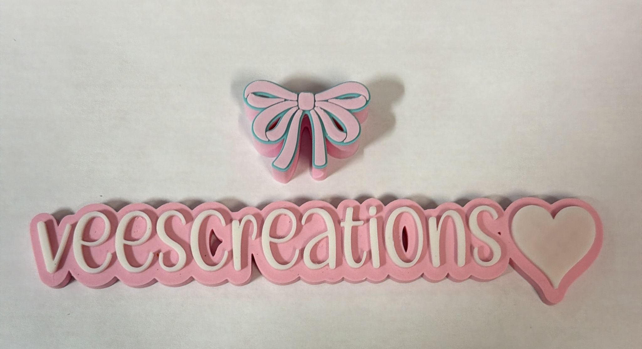 #51 Teal & Pink Ribbon 3D Straw Topper